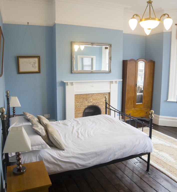 The Warwick Guest House Margate Exterior photo