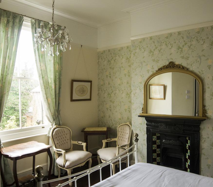 The Warwick Guest House Margate Exterior photo