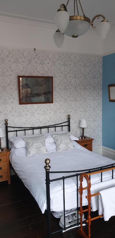 The Warwick Guest House Margate Exterior photo